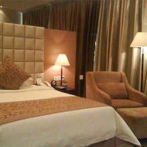 Twin Room Two Beds Smoking